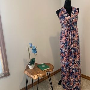 My favorite maternity dress still in great shape.